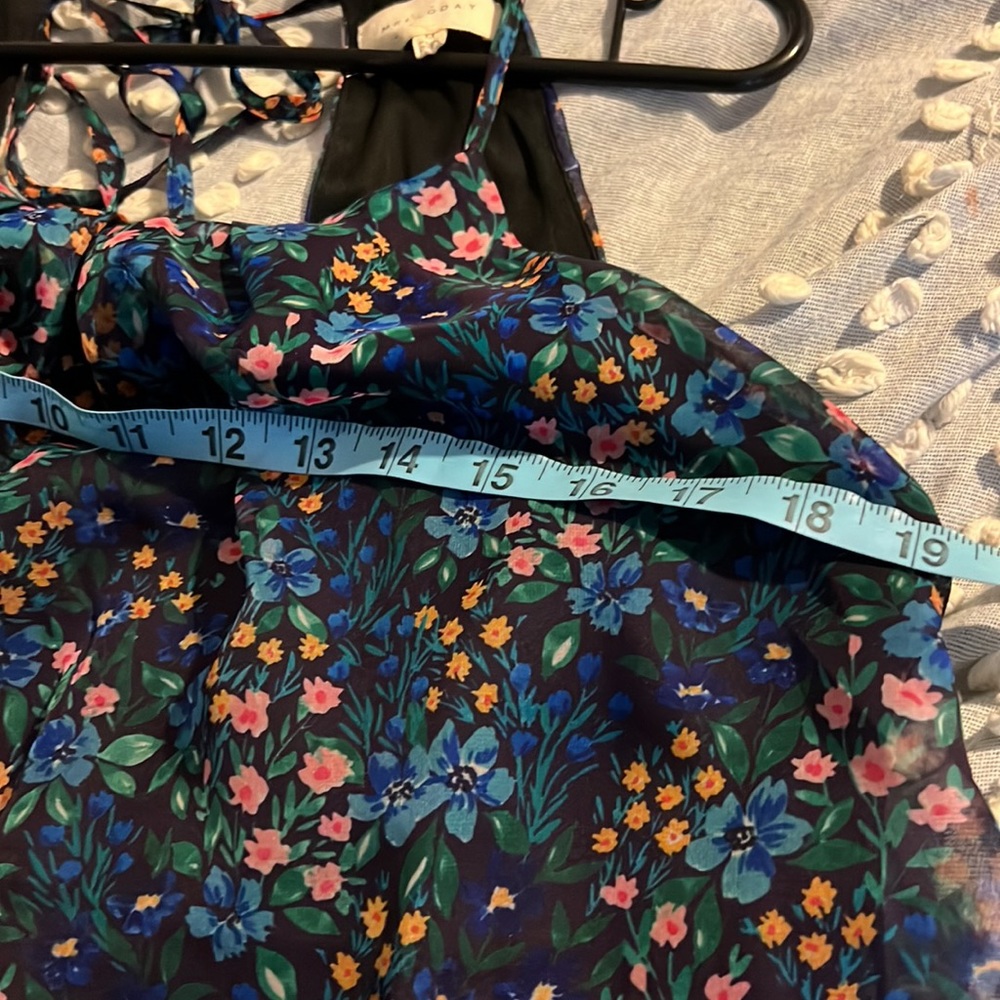 Melloday Floral Maxi Dress - Picture 6 of 7